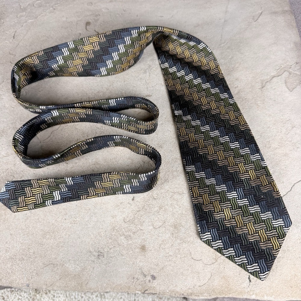 Nob Hill Collection Wavy Classic Tie‎